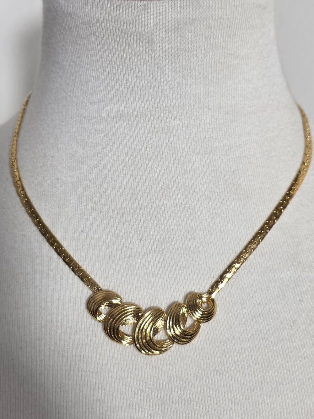 Vintage 1980's Avon Gold Tone Ribbon Curl Bib Necklace Textured Finish
